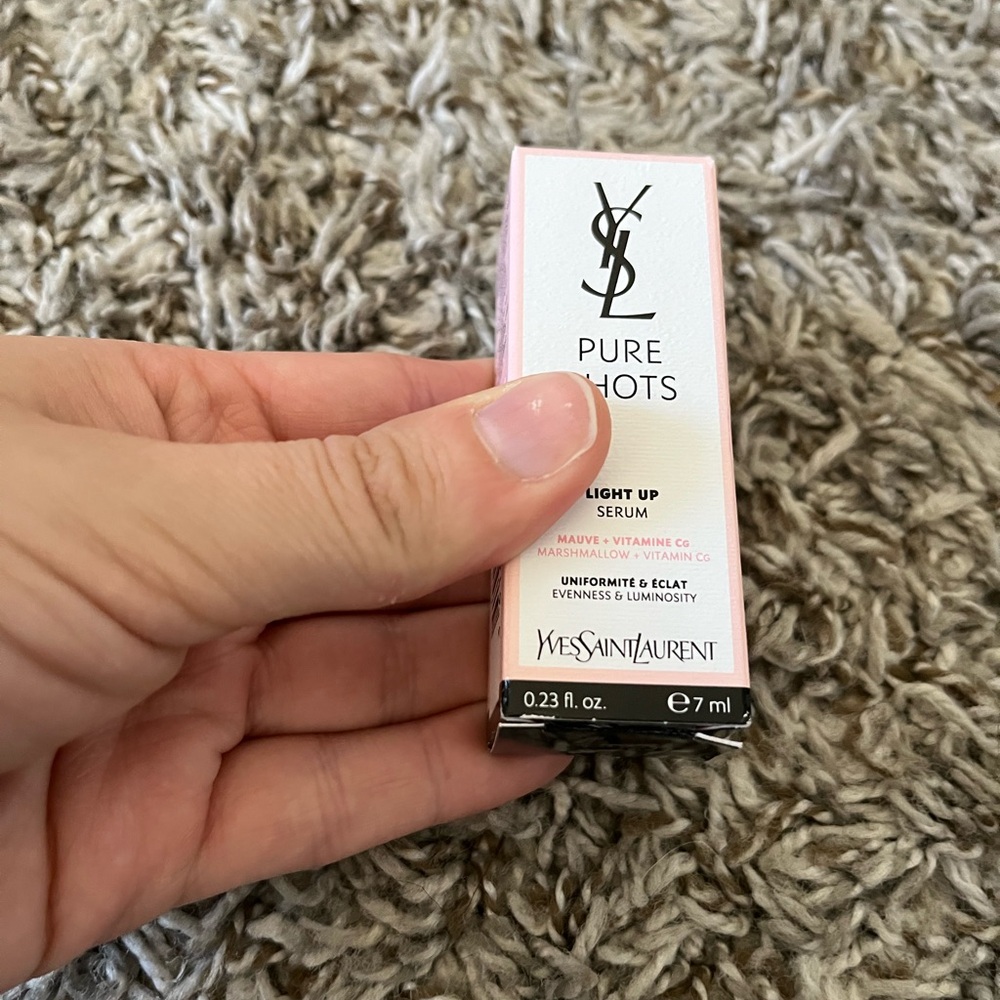 Bundle of YSL Nu Glow in Balm, Light Up Serum, Night Reboot Serum Travel Samples - Picture 13 of 13